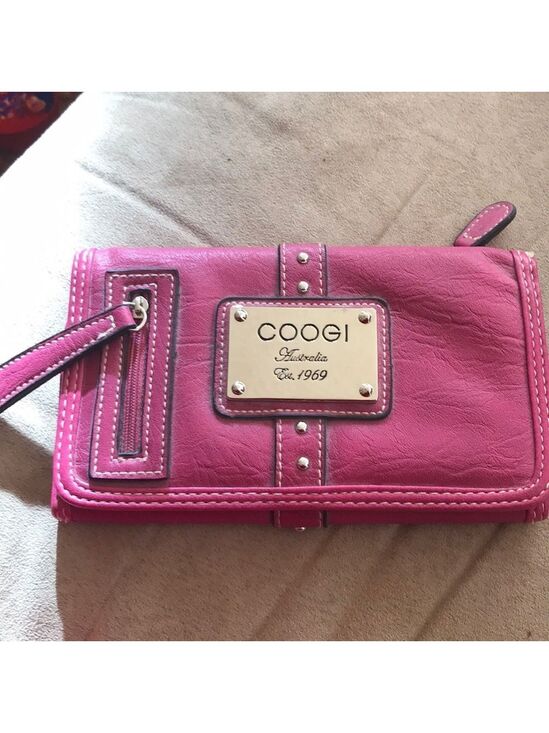 COOGI Handbags - NWOT Coogi wallet